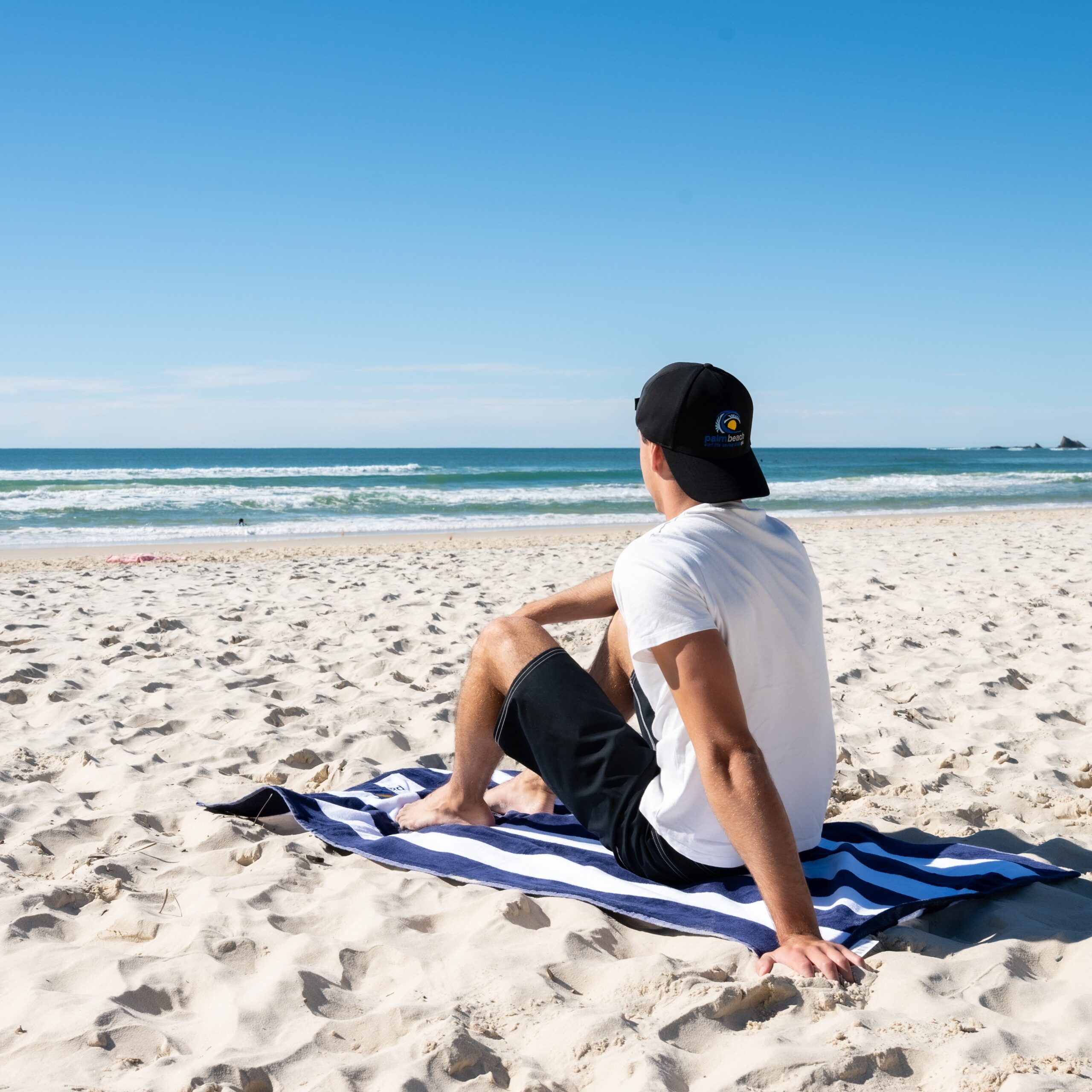 Palmy Stripe Beach Towel - Image 5